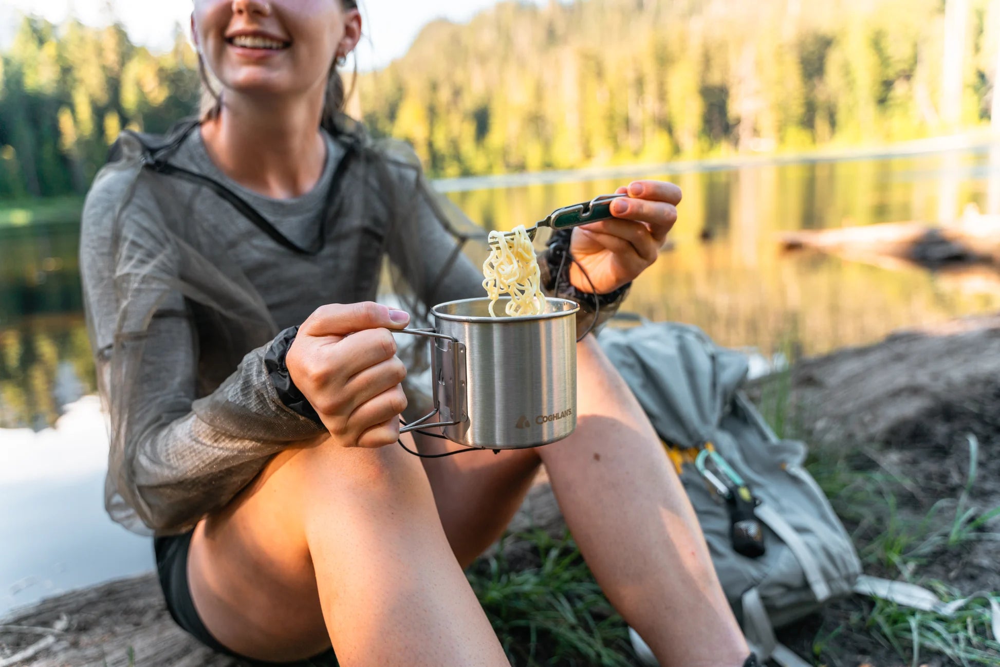 Canivete com Talheres Dobráveis